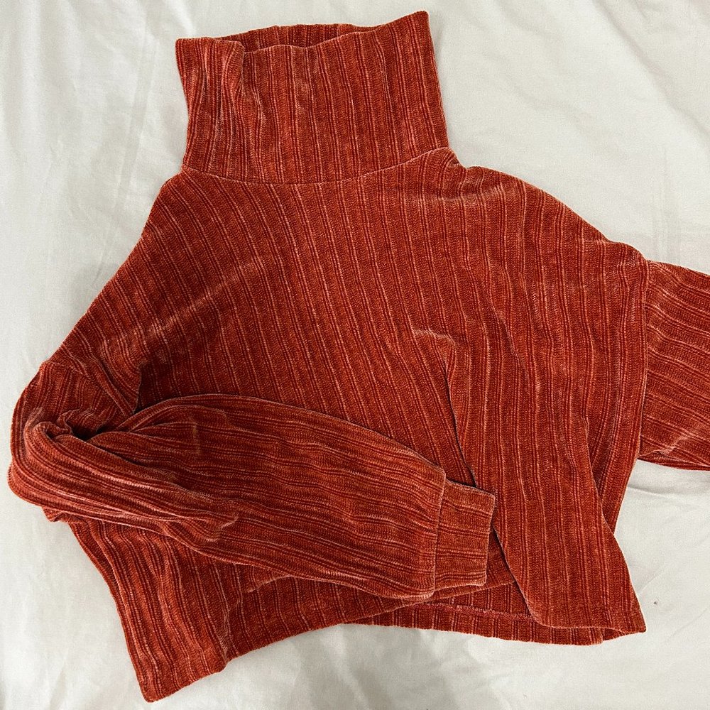 Trendy Chunky Orange Sweater | Altar'd State | Turtle Neck | Cropped | Soft | XS